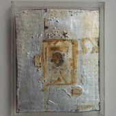 翁纪军 银色的头像系列 木板、箔、电子元件、大漆 25x18cm 2009年 (2)